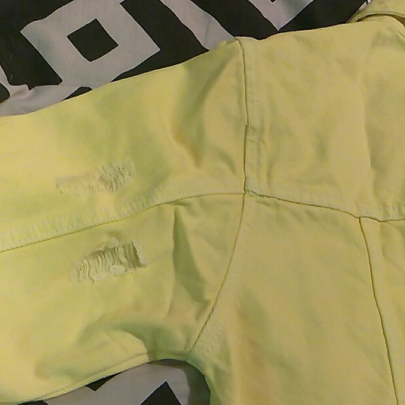 Jacket - Picture 5 of 7